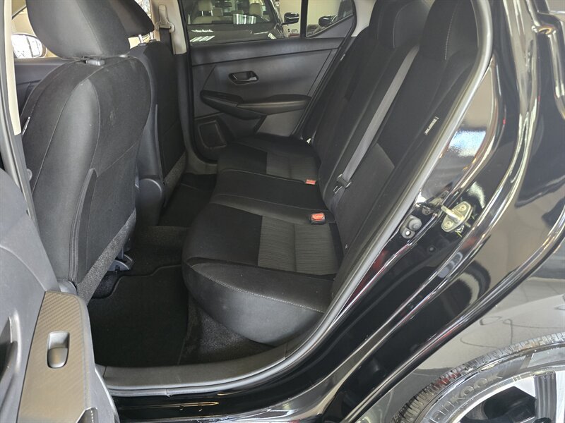 Used 2025 Nissan Sentra SV w/ All-Weather Package FWD image 11