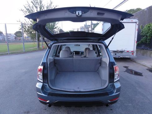 Used 2011 Subaru Forester 2.5X w/ Alloy Wheel Value Pkg AWD/4WD image 31