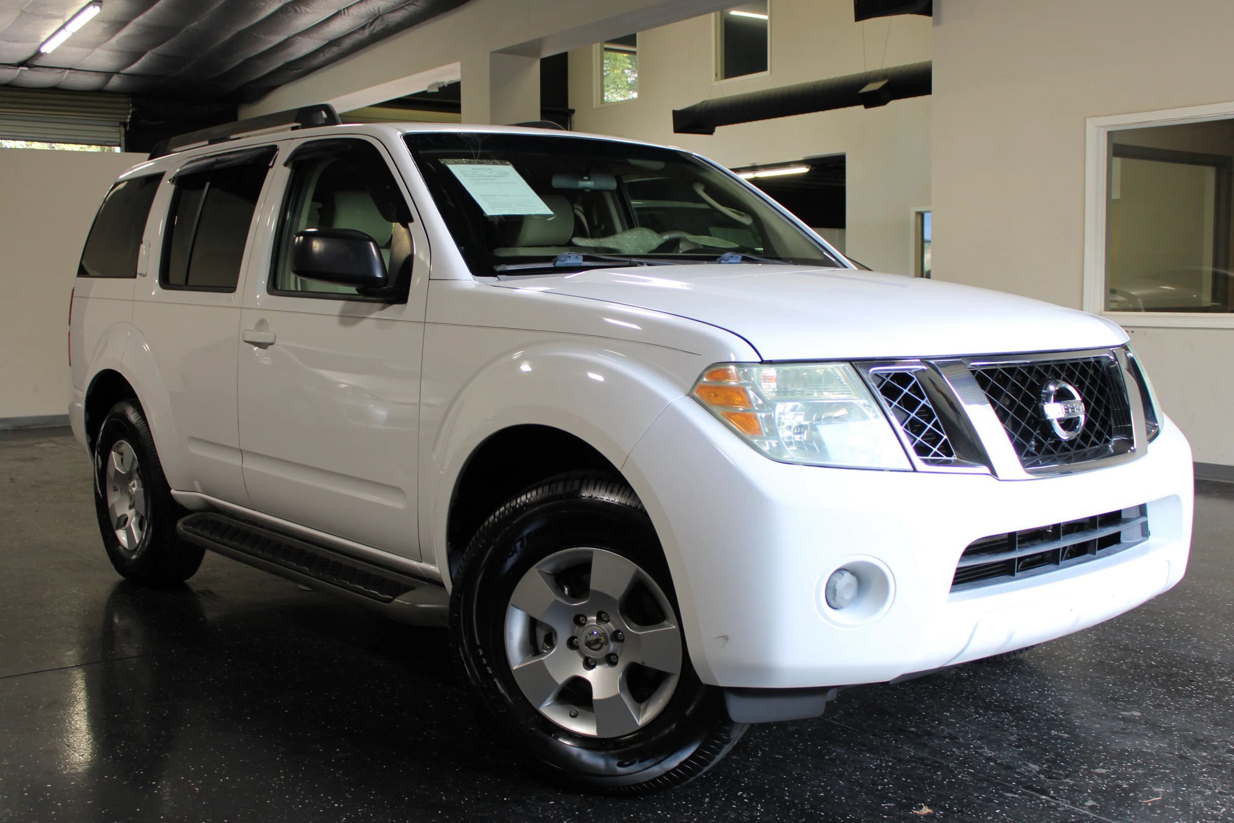 Used 2008 Nissan Pathfinder S RWD image 37
