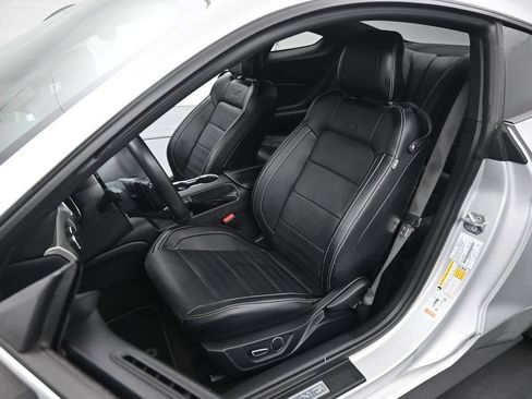 Used 2015 Ford Mustang GT Premium w/ Equipment Group 401A RWD image 8