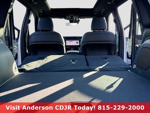 New 2026 Jeep Grand Cherokee Limited image 7