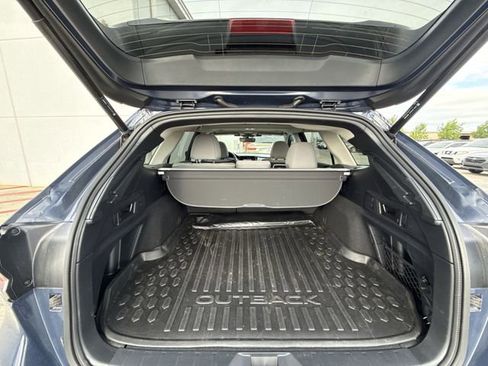 Used 2025 Subaru Outback Premium image 24