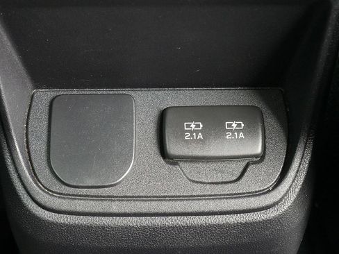Used 2021 Subaru Ascent Premium w/ Convenience Package AWD/4WD image 59