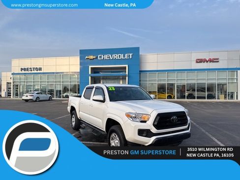 Used 2023 Toyota Tacoma SR image 1