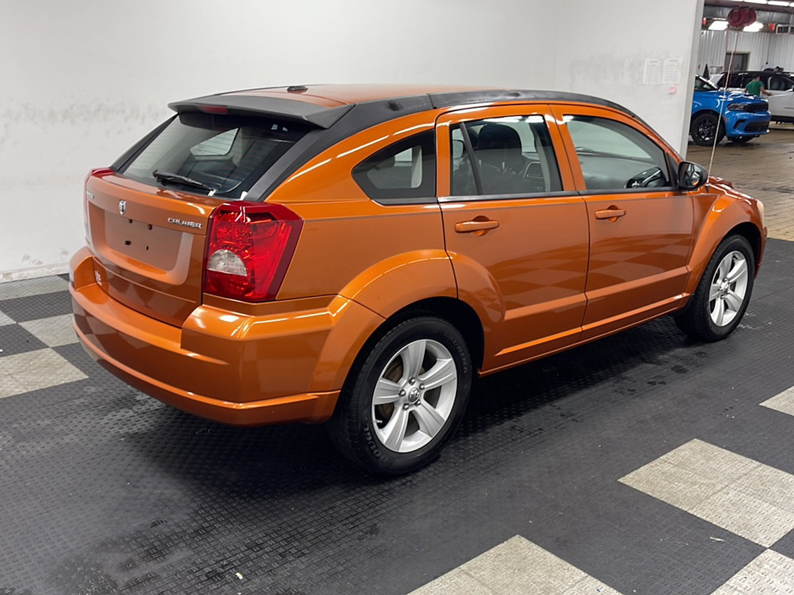 Used 2011 Dodge Caliber Mainstreet FWD image 16