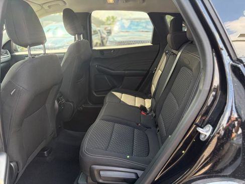 Used 2023 Ford Escape Active w/ Tech Pack #1 AWD/4WD image 13