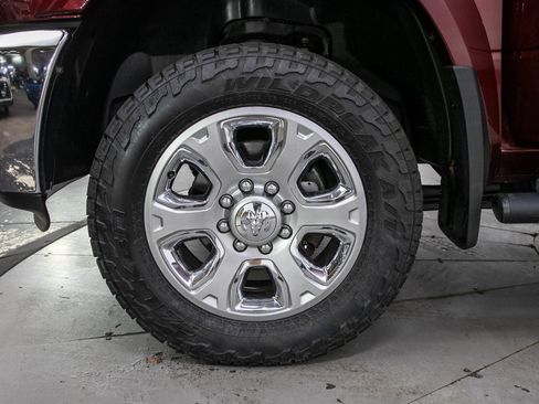 Used 2018 RAM 2500 Laramie AWD/4WD image 30