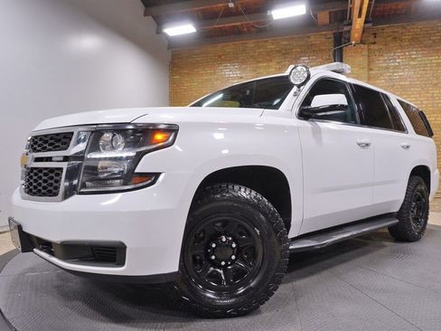 Used 2019 Chevrolet Tahoe 4WD w/ Remote Keyless Entry Package image 1