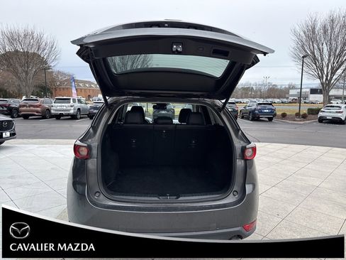 Used 2018 MAZDA CX-5 Touring w/ Preferred Equipment Package image 5