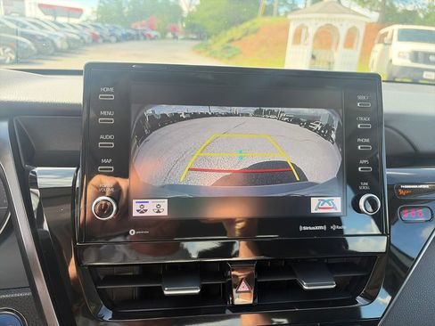 Used 2023 Toyota Camry SE w/ Cold Weather Package FWD image 20
