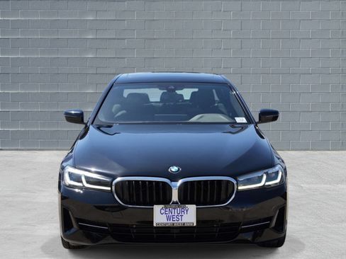 Used 2023 BMW 530i w/ Convenience Package RWD image 2