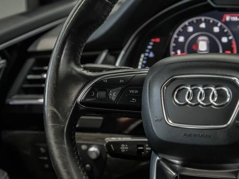 Used 2017 Audi Q7 3.0T Prestige w/ Prestige Package AWD/4WD image 25
