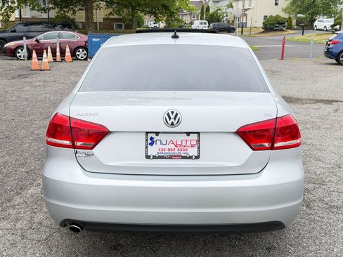Used 2013 Volkswagen Passat 2.5 SE FWD image 5