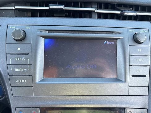 Used 2014 Toyota Prius Four image 19