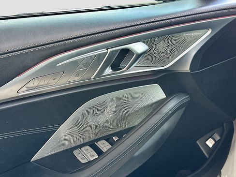 Certified 2025 BMW 840i xDrive AWD/4WD image 18