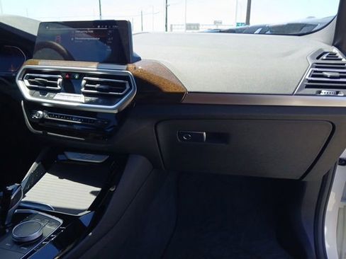 Used 2024 BMW X3 sDrive30i w/ Convenience Package RWD image 19