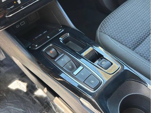 Used 2023 Chevrolet Bolt EUV LT w/ Driver Confidence Package FWD image 14