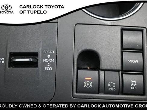 Used 2023 Toyota Highlander XLE FWD image 46
