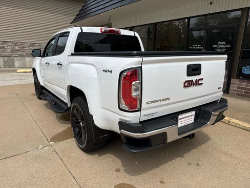 Used 2015 GMC Canyon SLT w/ Driver Alert Package AWD/4WD image 5
