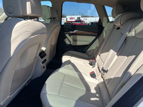 Used 2023 Audi Q5 2.0T Premium Plus w/ Premium Plus Package AWD/4WD image 20