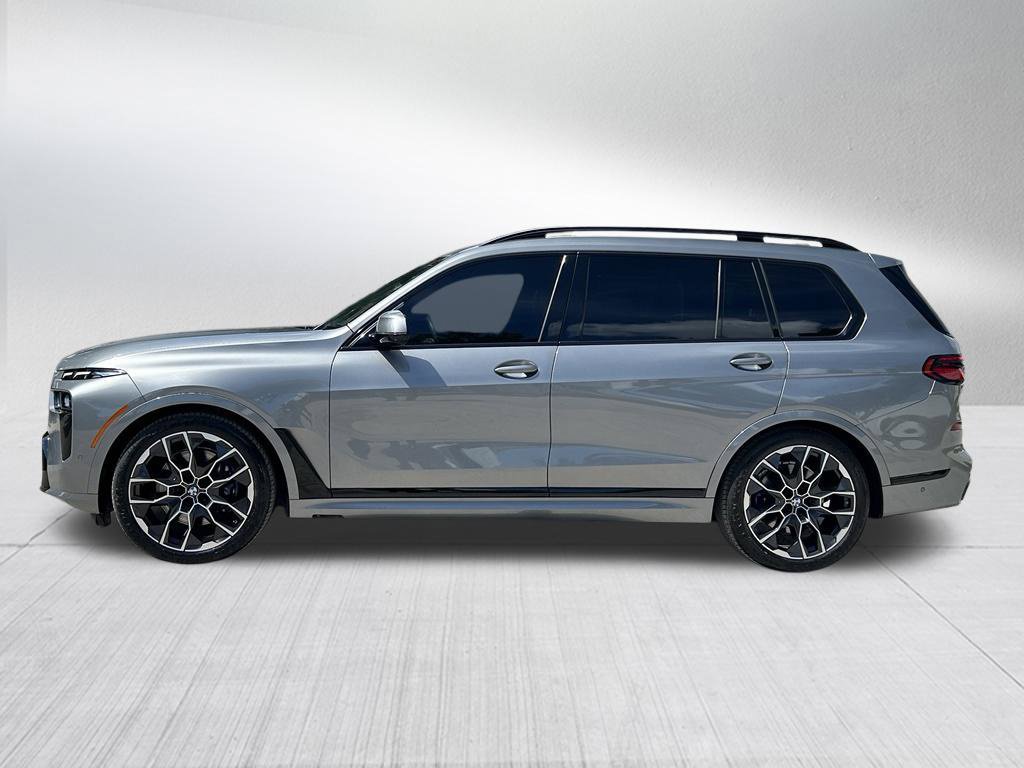 Used 2024 BMW X7 xDrive40i w/ M Sport Package AWD/4WD image 7