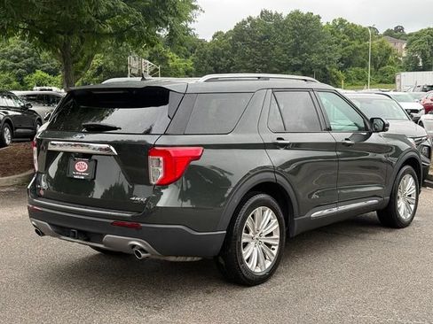 Used 2022 Ford Explorer Limited w/ Limited Technology Package AWD/4WD image 10