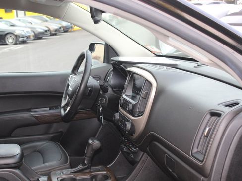 Used 2018 GMC Canyon Denali w/ LPO, Gearon Bar Package image 19