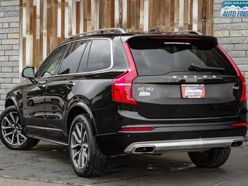 Used 2019 Volvo XC90 T6 Momentum AWD/4WD image 4