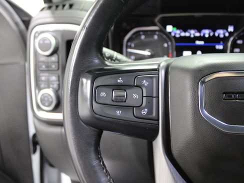 Used 2020 GMC Sierra 3500 Denali w/ Denali Ultimate Package image 12