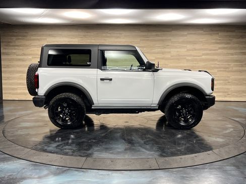 Used 2024 Ford Bronco Black Diamond image 10