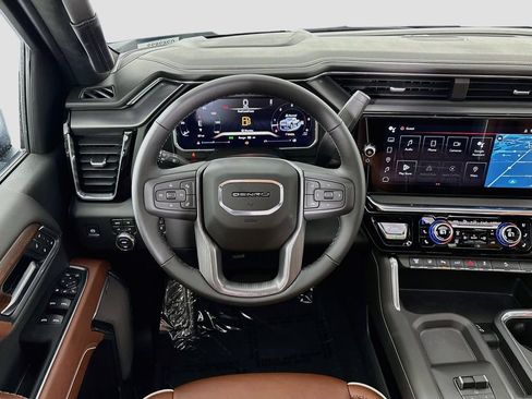 New 2026 GMC Sierra 3500 Denali Ultimate w/ LPO, Black Badging Package AWD/4WD image 23