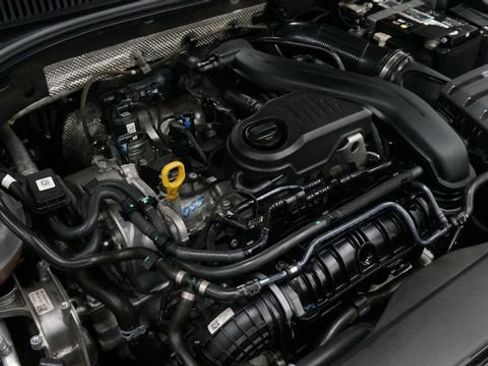 Certified 2023 Volkswagen Jetta SE image 65