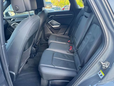 Used 2019 Audi Q3 2.0T Premium Plus image 15