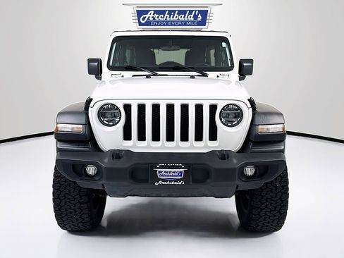 Used 2020 Jeep Wrangler Unlimited Sport w/ Technology Group image 2