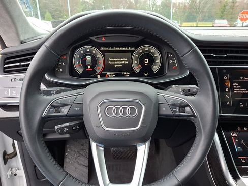 Used 2019 Audi Q8 Prestige image 21
