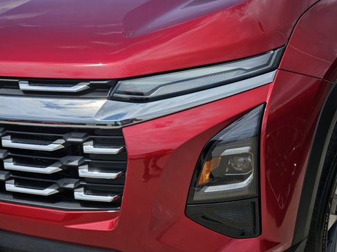 New 2027 Chevrolet Equinox LT FWD image 10