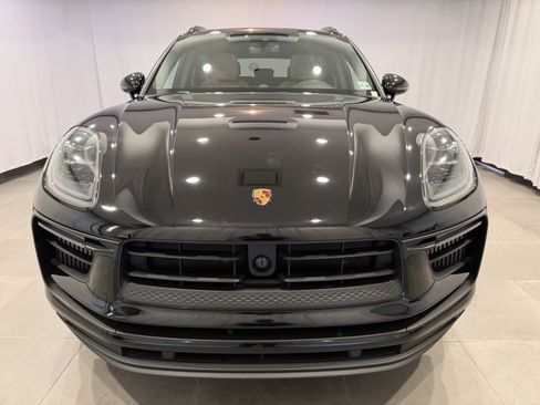 Used 2024 Porsche Macan S AWD/4WD image 2