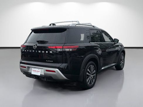 Used 2022 Nissan Pathfinder Platinum w/ Cargo Package FWD image 3