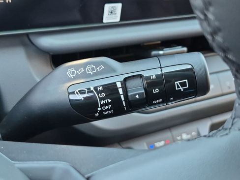 New 2027 Kia Seltos X-Line S w/ X-Line S Premium Package AWD/4WD image 28