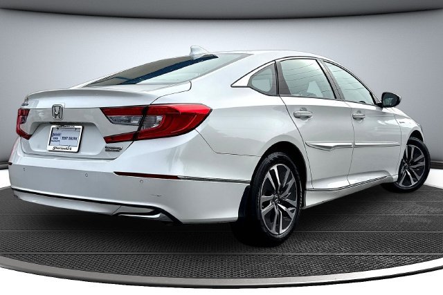 Used 2019 Honda Accord Touring image 5