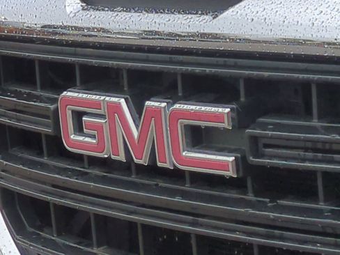 Used 2017 GMC Sierra 1500 4x4 Double Cab image 12