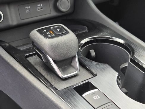 Used 2023 Nissan Rogue SV FWD image 25