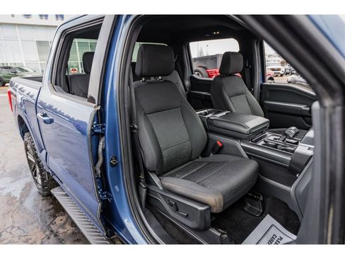 Used 2022 Ford F150 XLT w/ Equipment Group 302A High image 20