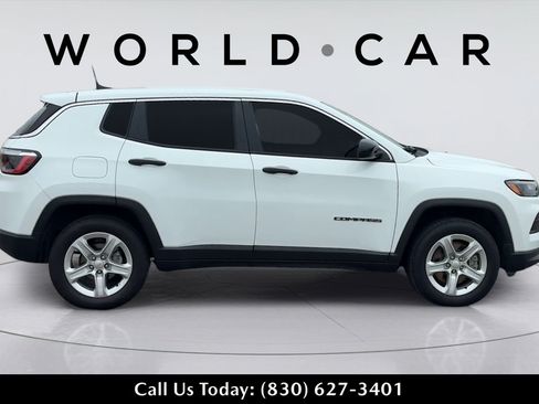 Used 2023 Jeep Compass Sport AWD/4WD image 8