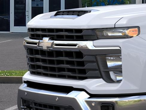 New 2026 Chevrolet Silverado 2500 LT AWD/4WD image 15