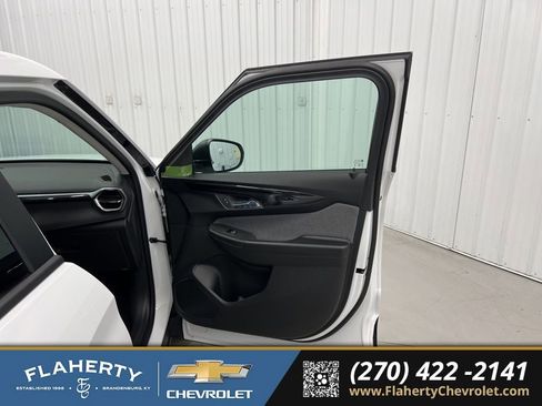 New 2026 Chevrolet TrailBlazer LS AWD/4WD image 14