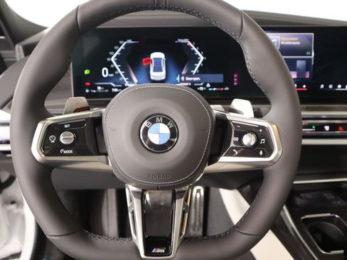 New 2026 BMW 740i RWD image 3