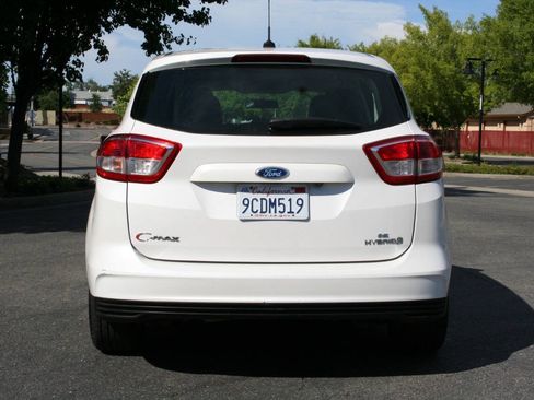 Used 2018 Ford C-MAX SE FWD image 22