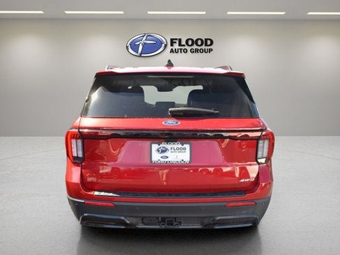 New 2026 Ford Explorer ST-Line w/ ST-Line Street Pack AWD/4WD image 4