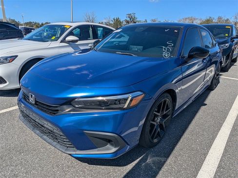 Used 2022 Honda Civic Sport image 3